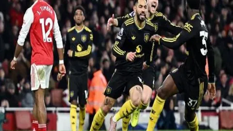 丹麦后卫遗憾丹麦球迷挑衅C罗，称赞其为足球巨星